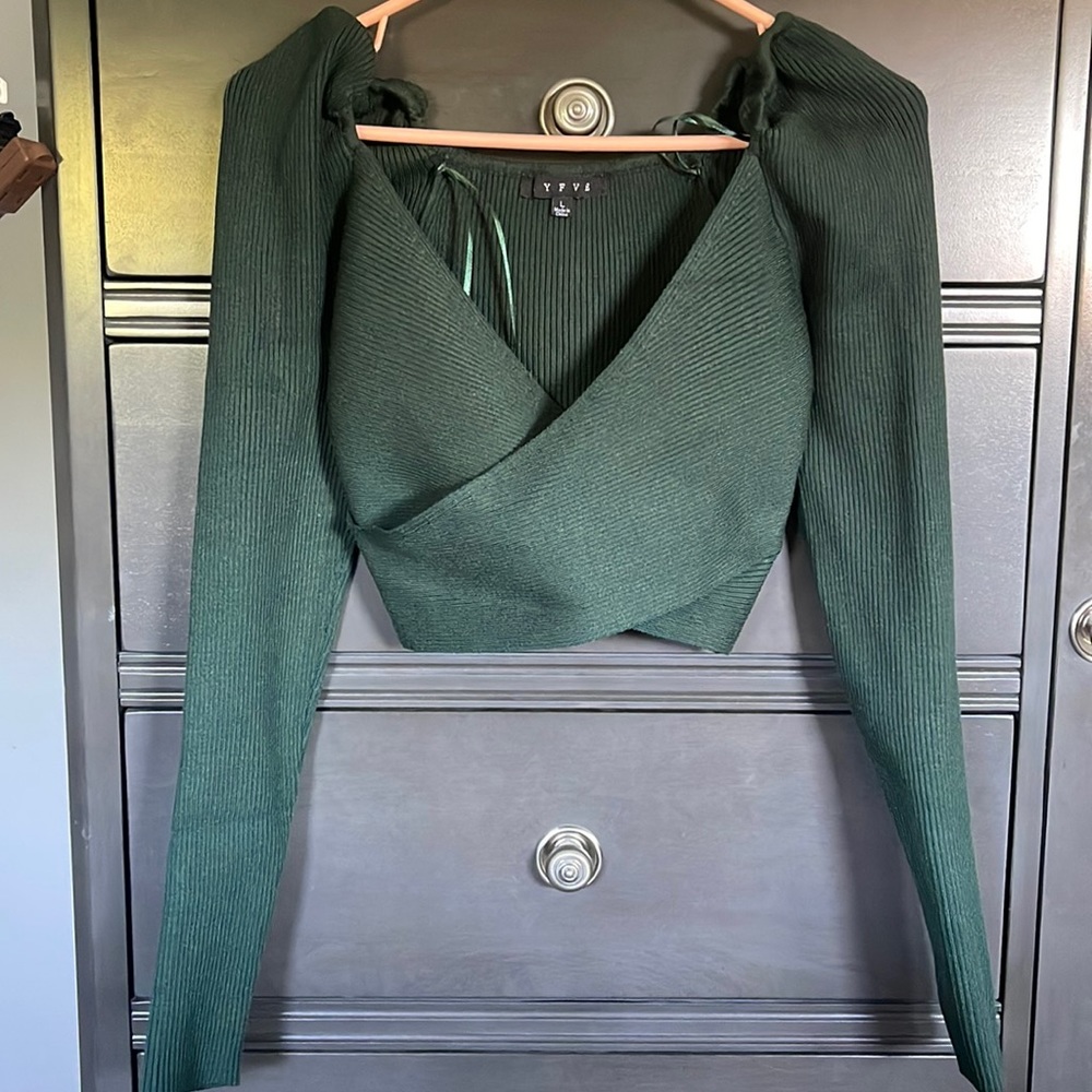 Green cropped criss cross sweater